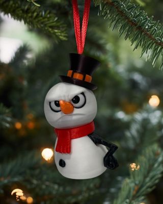 Vánoční Sněhulák ☃️ (možnost zavěsit na stromeček jako ozdobu) Lze zakoupit na našem e-shopu (odkaz v biu) #drda3dprint...